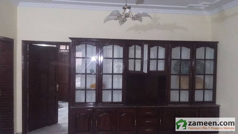 Shazad Town House Available For Rent