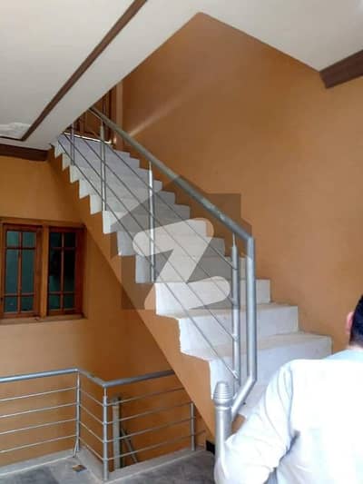 اتحاد کالونی رِنگ روڈ پشاور میں 6 کمروں کا 5 مرلہ مکان 1.2 کروڑ میں برائے فروخت۔
