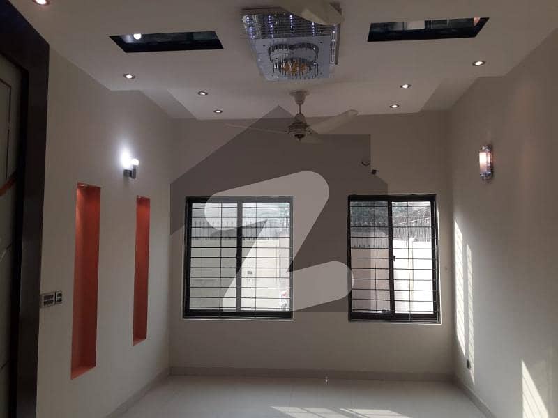 10 Marla Cheapest House For Sale In Johar Town B2  Near To Near To Kips College Hot Location 50 Feet Road
