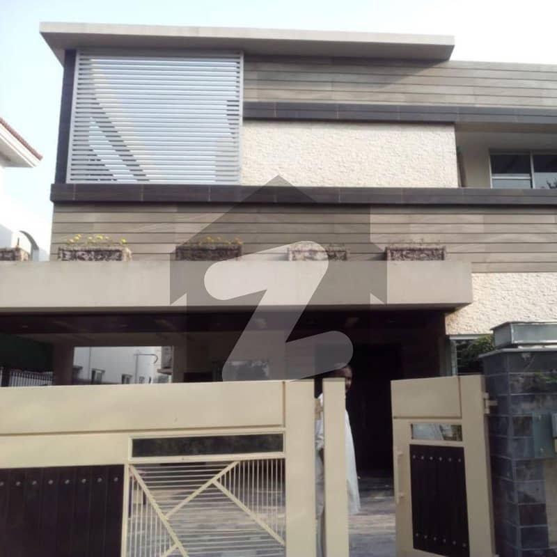 One Kanal Full House Is For Rent In Dha Phase 6