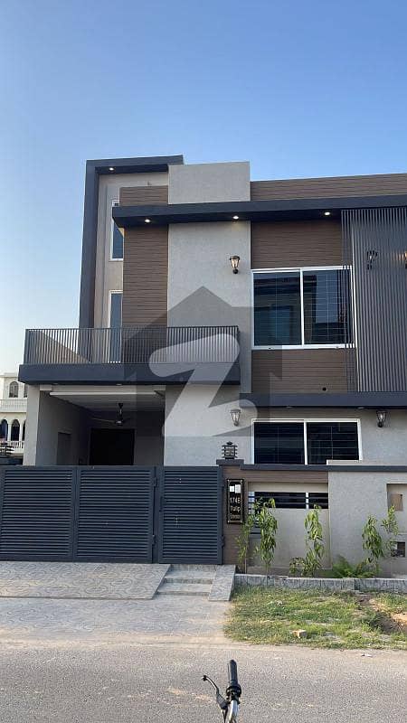 5 Marla Upper Portion For Rent In Park View City Lahore