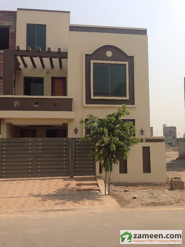 5 Marla Double Unit Brand New House For Sale In AA Block Bahria Town