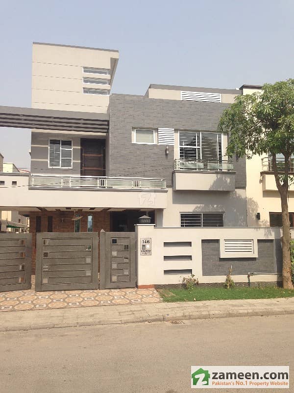 10 Marla House For Sale In Shaheen Block Bahria Town Lahore