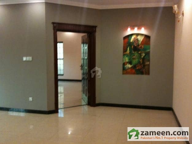 F-10, Silver Oaks - Luxury 1 Bedroom Apartment For Sale F-10, Silver Oaks - Luxury 1 Bedroom Apartment For Sale