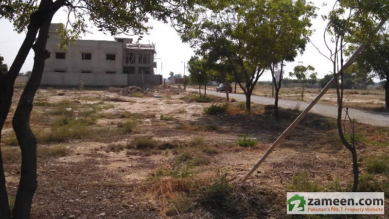 665 Sq Yard Residential Plot For Sale In Gulistan-e-Jauhar - Block 9-A