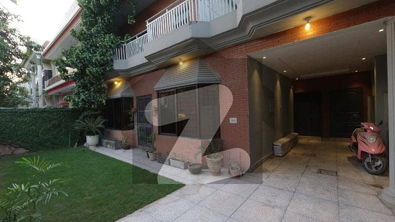 35x80 Double Storey House For Rent In I-8 3