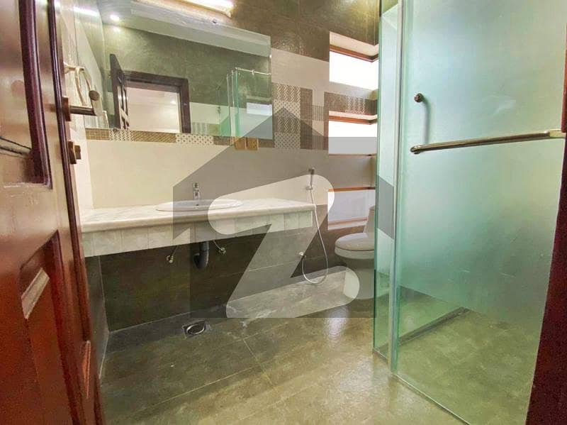 Solid Well Renovated House Perfect Location Very Peacfull Ideal Street Federal B Area Block 13