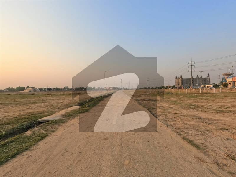 10 Marla Commercial Plot For Sale In Supper Hot Location Main Pine Avenue Road Lahore