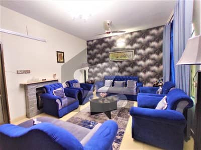 شیرزمان کالونی راولپنڈی میں 4 کمروں کا 10 مرلہ مکان 2.75 کروڑ میں برائے فروخت۔
