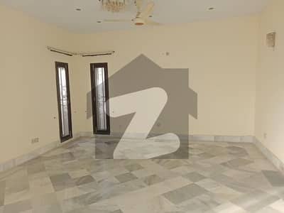 1000 Sq. Yds. Well Maintained Upper Portion For Rent At Main Saba Avenue, DHA Phase 8