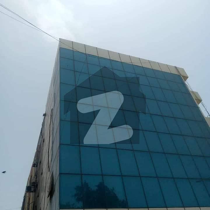 بخاری کمرشل ایریا ڈی ایچ اے فیز 6 ڈی ایچ اے ڈیفینس کراچی میں 5 مرلہ دفتر 1.1 لاکھ میں کرایہ پر دستیاب ہے۔