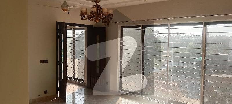 Brand New 1 Kanal Upper Portion In Uet Society , Facing Park Available For Rent. . Beautiful And Prime Location.