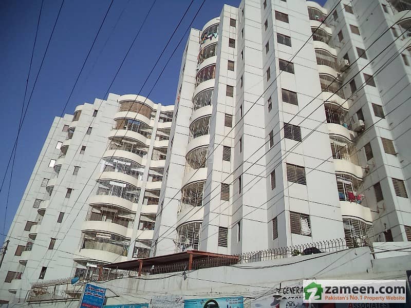 3 Bed, D/D Flat Available For Sale In Gulistan-e-Jauhar, Block 13