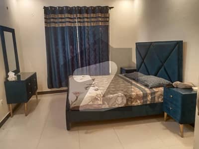 نشیمنِ اقبال فیز 1 نشیمنِ اقبال لاہور میں 5 کمروں کا 10 مرلہ مکان 2.8 کروڑ میں برائے فروخت۔