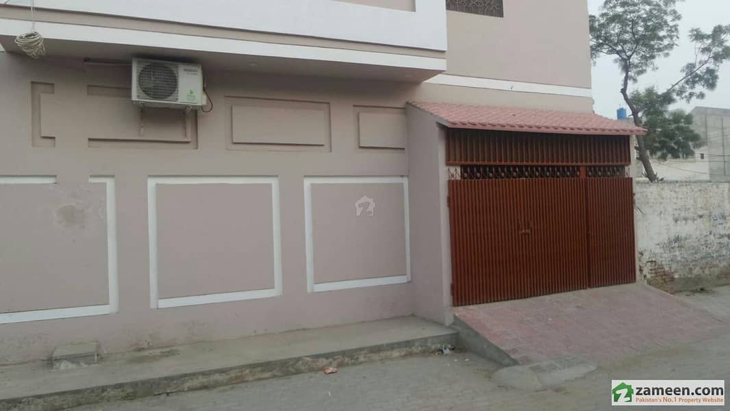 Double Storey House's Ground Floor Available For Rent At Government Colony, Okara