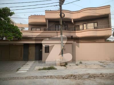 ٹیپو سلطان روڈ کراچی میں 7 کمروں کا 1.2 کنال مکان 18.2 کروڑ میں برائے فروخت۔