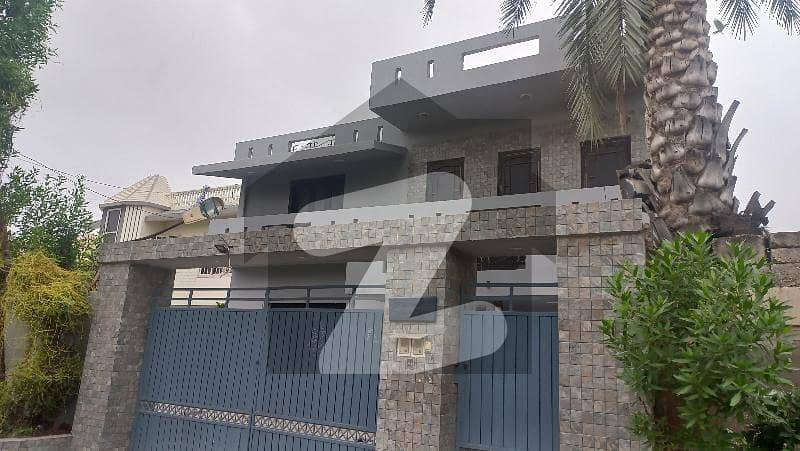 500 Yards House Is Up For Sale On Badban Lanes Near Khyban Ittehad