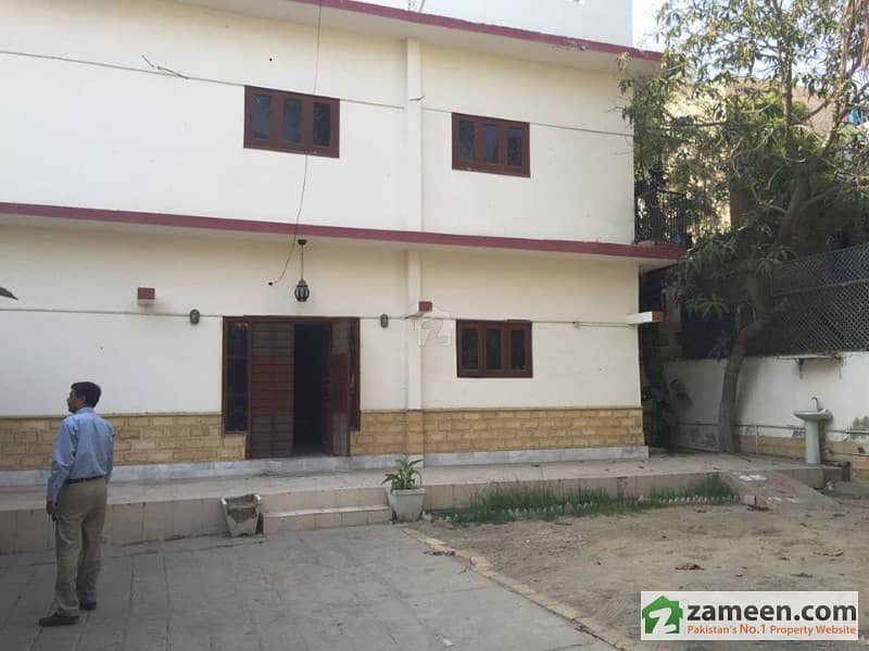 Bungalow For Sale In DHA Phase 5
