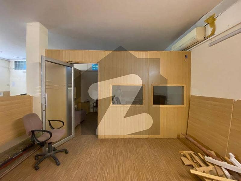 6 Marla Office For Rent