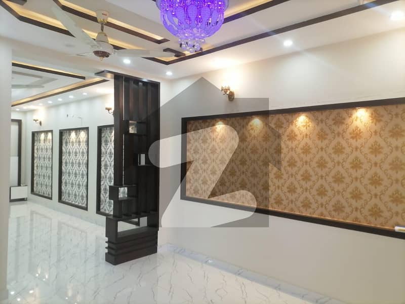 Centrally Located Upper Portion For rent In Central Park - Block G Available