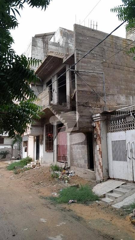 ہادی آباد سکیم 33 کراچی میں 4 کمروں کا 3 مرلہ مکان 1.45 کروڑ میں برائے فروخت۔