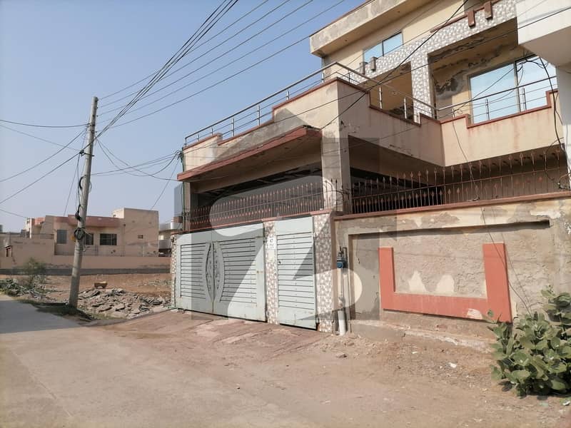 House Available For sale In Khayaban-e-Sadiq