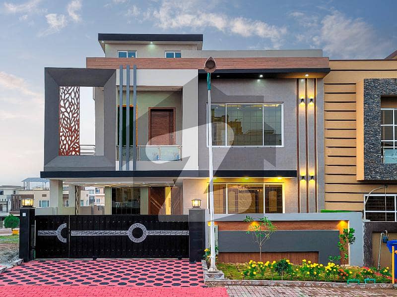 Stunning Designer 10 Marla House For Sale