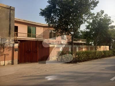 26 Marla Double Storey Corner Commercial House Having 18-bed, Best For School, College, Hostel And Any Kind Of Office On 150-feet Road Near Township, Lahore