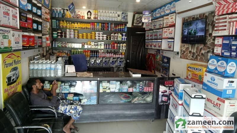 Commercial Shop For  Rent Main Khyaban E Jinah Road Lahore