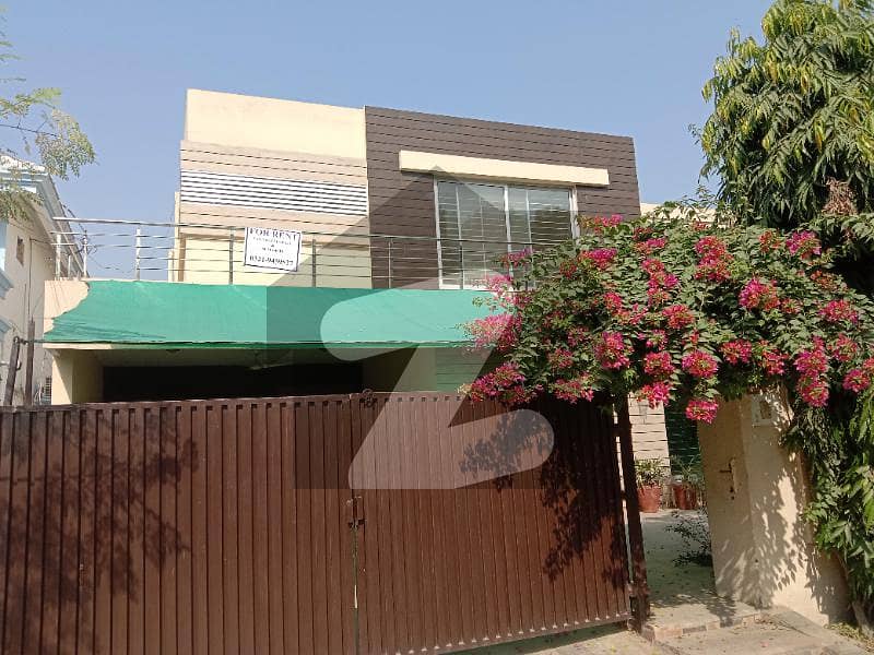 One Kanal Nice Beautiful House For Rent In Dha Phase 1 Near National Hospital.
