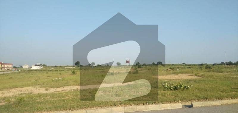 I - Block Mini Commercial 30 X 30 Land Available For Sale