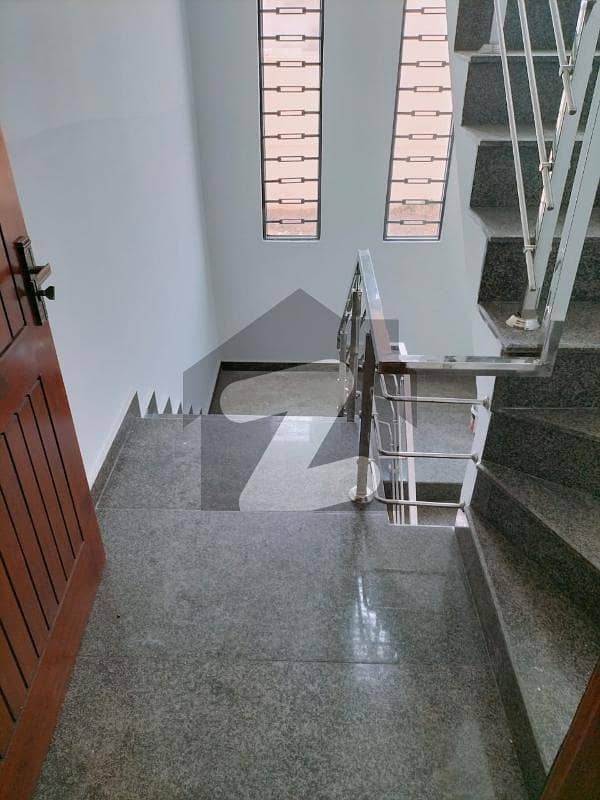 1 Kanal Upper Portion Is Available For Rent In Valencia - Block B