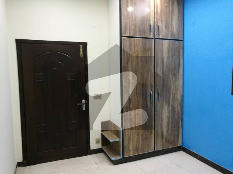 7 Marla Upper Portion For rent In Ahmad Avenue