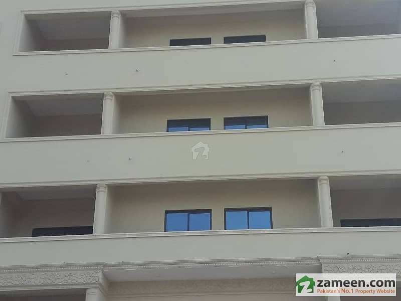 4th Floor 3 Bed Apartment For Sale