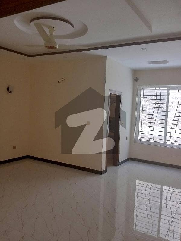 2 Bedrooms Flat Available For Sale In Pwd Islamabad