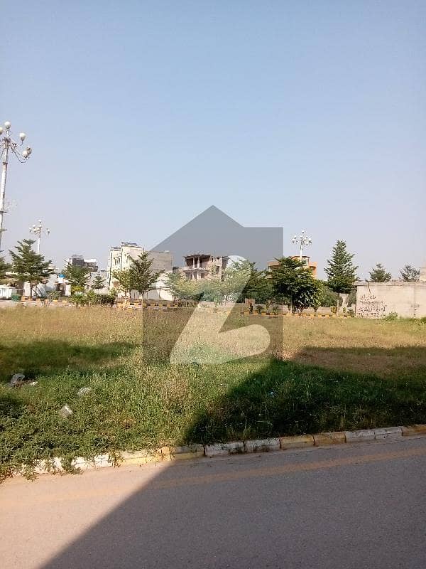 5 Marla Residential Plot For Sale - Ghouri Town Phase 7 Islamabad