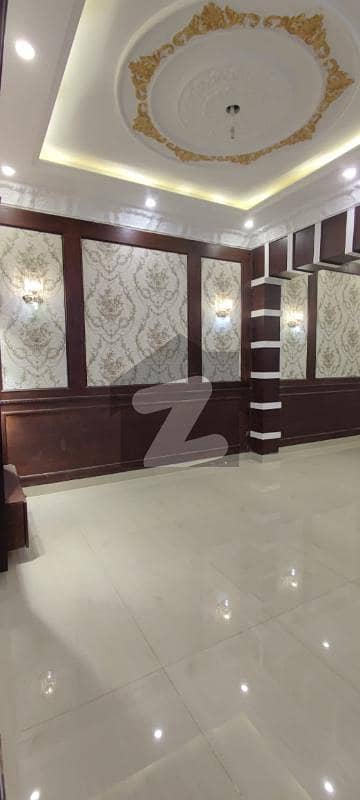 5 Marla brand new house with 100 foot road for sale in Jinnah block