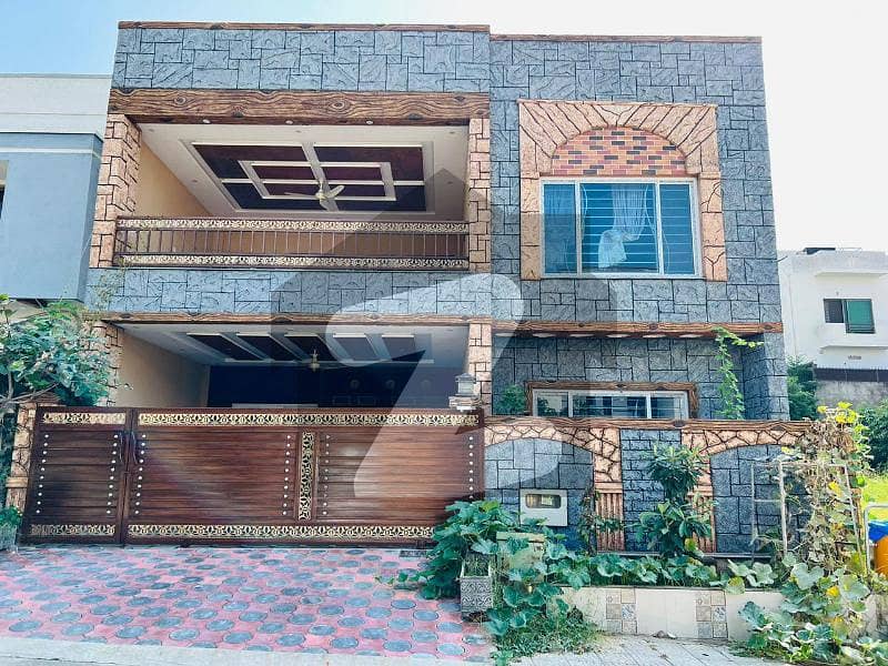 10 Marla New House Available For Sale In Zaraj Housing Society Islamabad