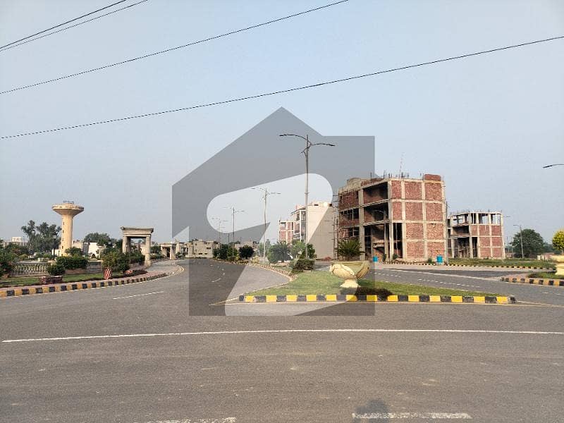 شادمان انکلیو - بلاک ایف شادمان انکلیو لاہور میں 5 مرلہ رہائشی پلاٹ 26 لاکھ میں برائے فروخت۔