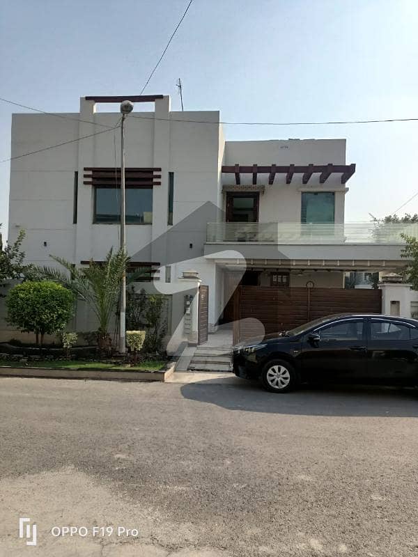 16 Marla Brand New Corner House For Rent In Bahria Town Lahore 16 Marla Brand New Corner House For Rent In Bahria Town Lahore