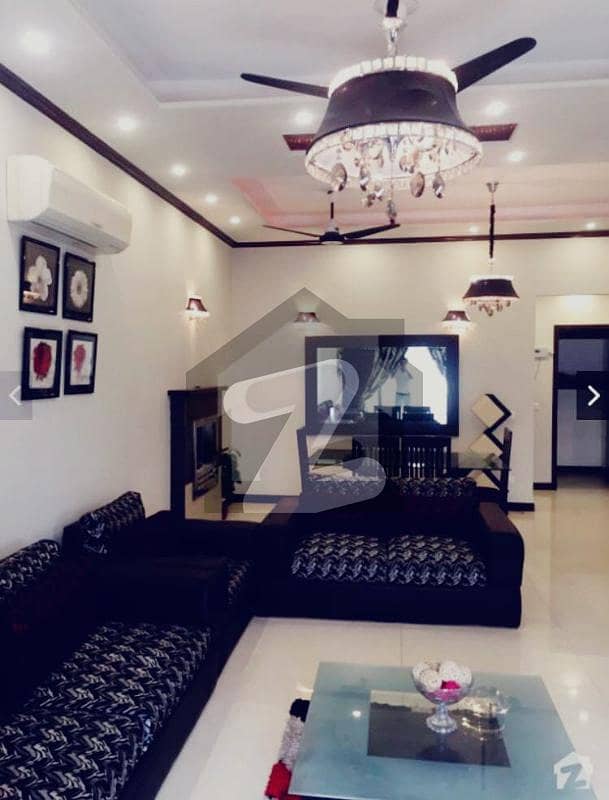 Corner 12 Marla House For Sale In Bahria Town Lahore