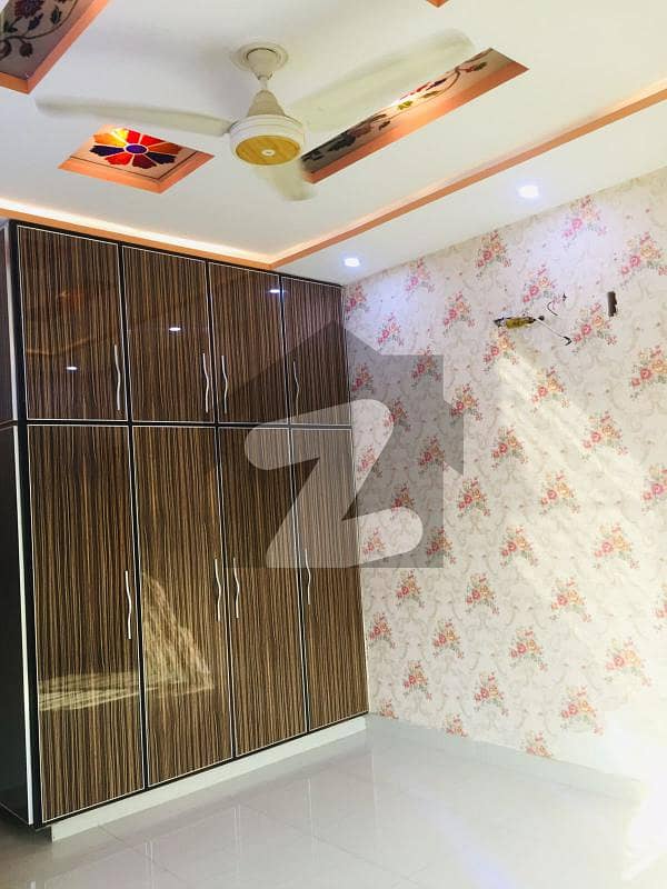 BRAND NEW UPPER PORTION FOR RENT LOCATED IN Sector B Bahria Town - Ali Block