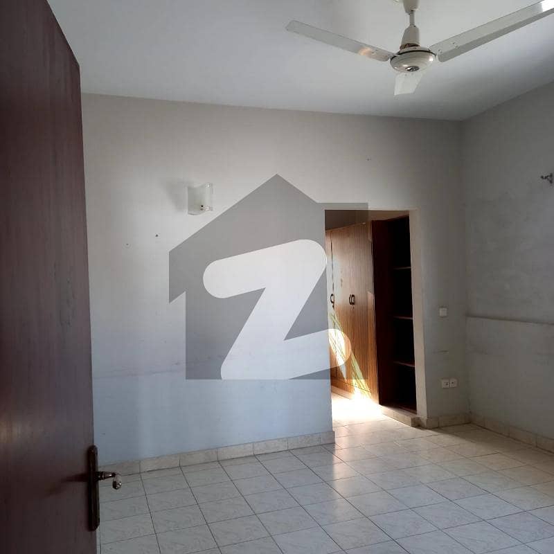 Zubaida Residency For Sale GulistaneJauhar Block 1, Gulistane