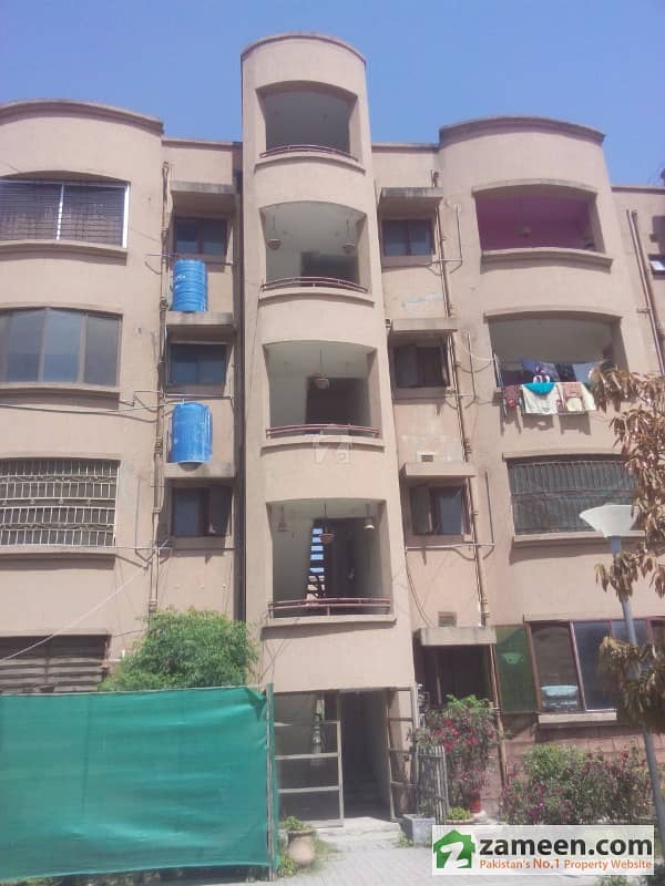 D Type Flat For Sale In G-11/3