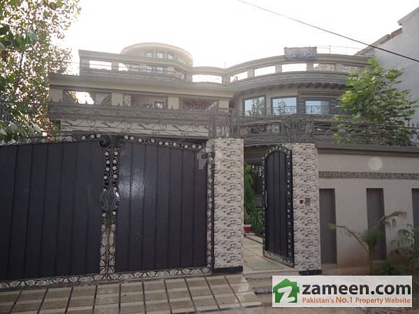 1 Kanal Luxury House For Sale At Model Town