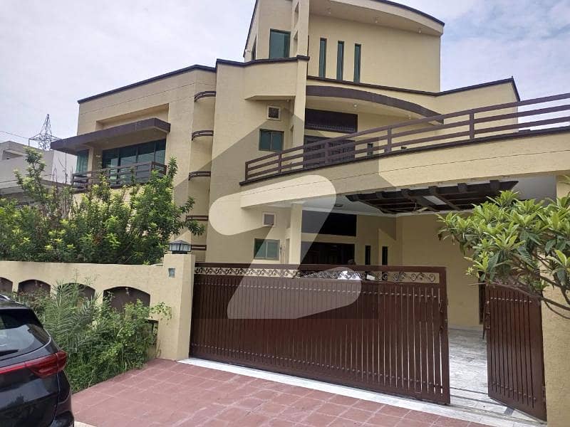 House For sale in DHA phase 2