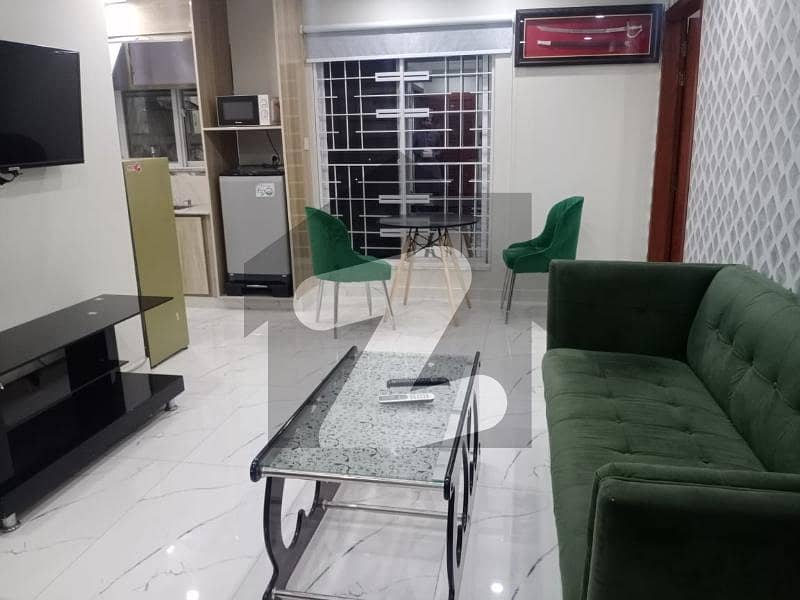 Fully Furnished Single Bed Apartment With All Accessories In Bahria Town Lahore Fully Furnished Single Bed Apartment With All Accessories In Bahria Town Lahore