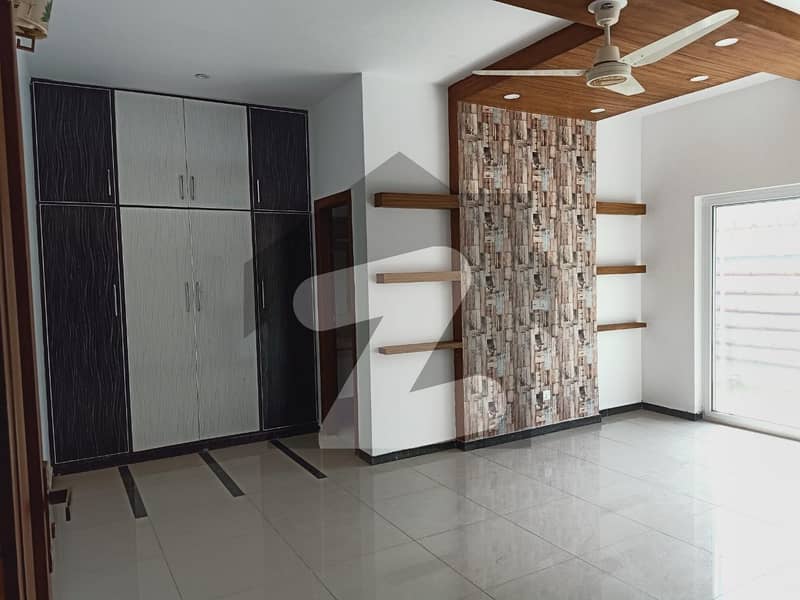 House In Chakri Road For sale