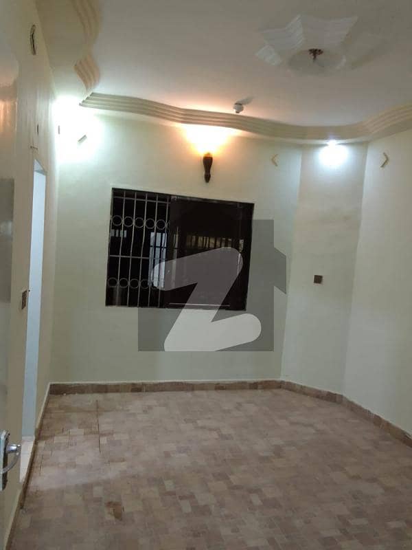 Well Maintained 2 Bed Drawing 1st Floor Flat For Rent Near Dhoraji Colony.