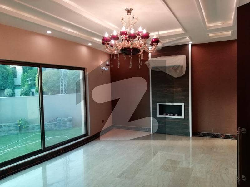 One Kanal Beautiful Stylish House Grand Modern Design Bungalow At Prime Location For Rent